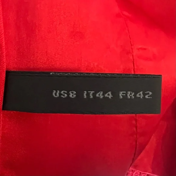 Donna Karan Women’s Red Blazer size 8 Round Neck Cotton pockets lined Christmas - Picture 5 of 11
